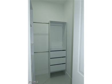 Welcome to this beautifully upgraded 3-bedroom, 2-bath home - photo 17
