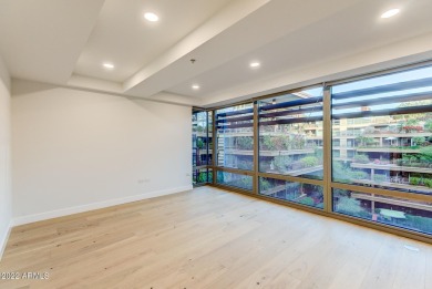 ***LOWEST PRICED 3 BEDROOM AT OPTIMA CAMELVIEW** UNBELIEVABLE