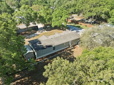 Welcome to your private waterfront escape in the heart of - photo 28