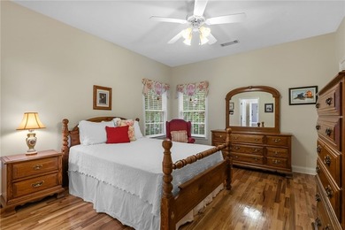 A spacious Lake Keowee interior home with included boat slip - photo 29