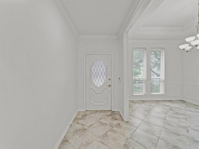 Charming ranch on corner lot in North Dallas with a versatile