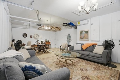 Located in the highly desirable South Tampa 33629 zip code, this - photo 45