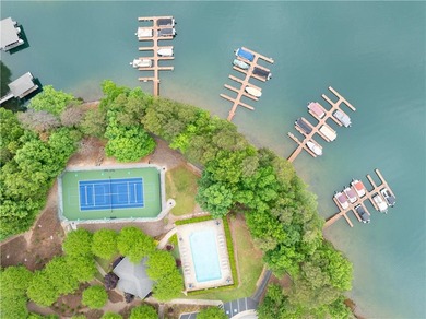 A spacious Lake Keowee interior home with included boat slip - photo 45