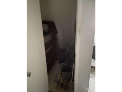 Looking for a smart buy in today's market? This is it. This - photo 8