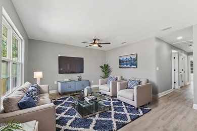 10,000 in FLEX cash offered from the seller! Use this incentive - photo 8