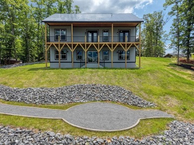 Welcome to mountain living at its finest in one of Murphy's most - photo 9