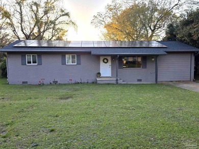 NOW FEATURING FULLY PAID OFF SOLAR PANELS This fully renovated 4 - photo 3