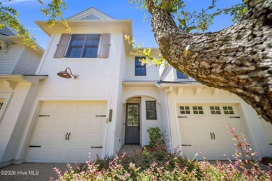 Welcome to easy living in the desirable Evangeline neighborhood - photo 5