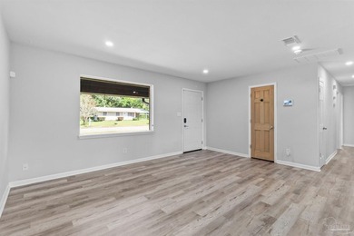 NOW FEATURING FULLY PAID OFF SOLAR PANELS This fully renovated 4 - photo 6