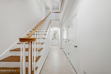 Welcome to easy living in the desirable Evangeline neighborhood - photo 8