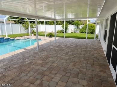 Beautifully renovated 3-bedroom, 2-bathroom home nestled in one - photo 17