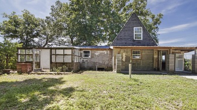 Incredible opportunity across from the Choctawhatchee Bay! This - photo 6