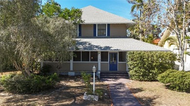 Manatee River Home Sale Pending in Bradenton Florida