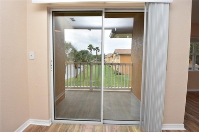 Beautiful 2 Bed 2 Ba completely lake front condo on the second - photo 12