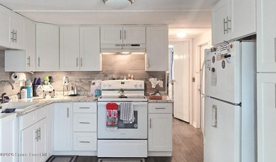 Move right into this charming 1-bedroom, 1-bath manufactured - photo 6