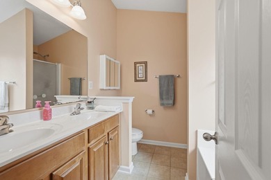 Beautifully FURNISHED, well maintained 3 bed 2 bath ranch with - photo 17