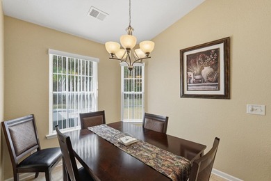 Beautifully FURNISHED, well maintained 3 bed 2 bath ranch with - photo 22