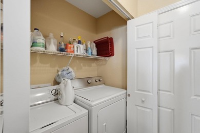 Beautifully FURNISHED, well maintained 3 bed 2 bath ranch with - photo 29
