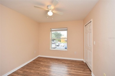 Beautiful 2 Bed 2 Ba completely lake front condo on the second - photo 31