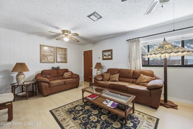 Welcome home to this beautiful 4 bedroom, 2 bath pool home in - photo 9