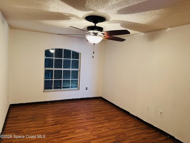 Opportunity awaits with this spacious 5-bedroom, 2-bath home - photo 6
