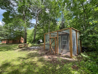 Fantastic log-sided year-round cottage tucked away on 24 private - photo 38