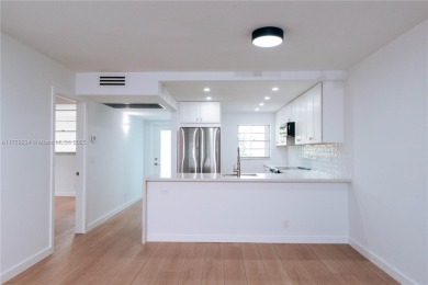 Lake Condo Sale Pending in Davie, Florida