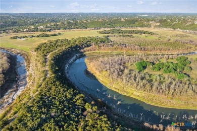 Lake Acreage For Sale in Canyon Lake, Texas