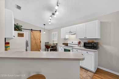Move-in ready home located in the desirable Bayhill at Viera - photo 4