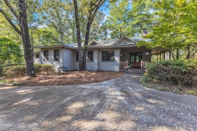 Lake Home For Sale in Tallassee, Alabama