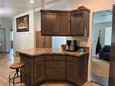 Gorgeous 4 Bedrooms, 2 Baths built in 2018, great open floor - photo 11