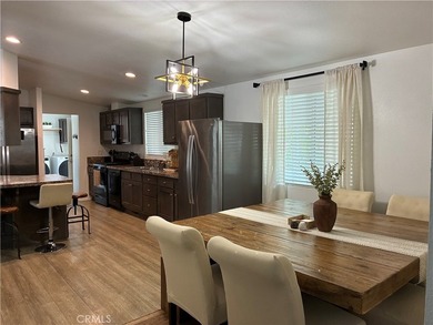 Gorgeous 4 Bedrooms, 2 Baths built in 2018, great open floor - photo 13