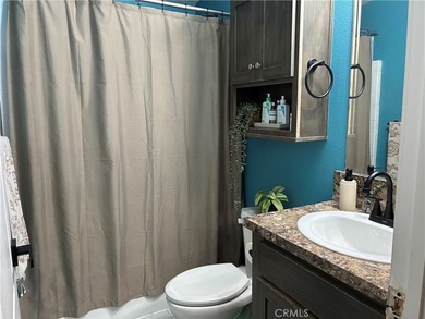 Gorgeous 4 Bedrooms, 2 Baths built in 2018, great open floor - photo 26