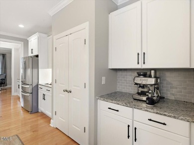 PRICED TO SELL!!! MOTIVATED SELLER!!! Enjoy golf course living - photo 27