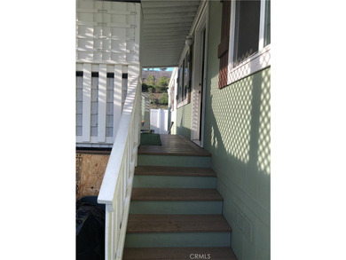 Gorgeous 4 Bedrooms, 2 Baths built in 2018, great open floor - photo 29