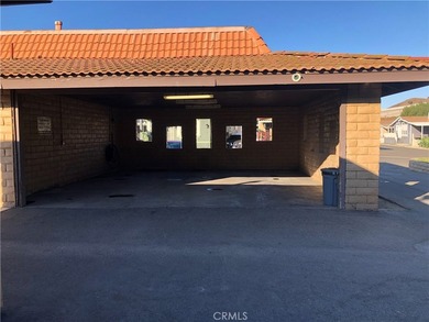 Gorgeous 4 Bedrooms, 2 Baths built in 2018, great open floor - photo 34