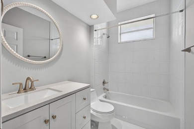 Welcome to this beautifully maintained three-bedroom, two-bath - photo 47