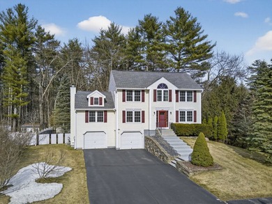 Naticook Lake Home For Sale in Merrimack New Hampshire