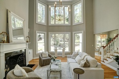 2026 Renovated Classic Light-Filled Home - Available Immediately - photo 12
