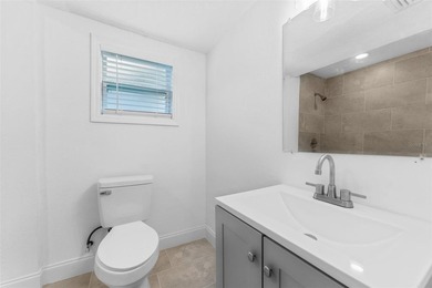 Welcome home to this beautifully renovated 3-bedroom, 1-bath - photo 12