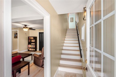 A truly exquisite coastal property offering an unparalleled - photo 20