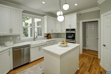 2026 Renovated Classic Light-Filled Home - Available Immediately - photo 21
