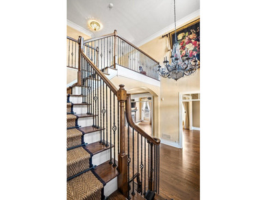 Located in the highly sought-after Oaks of London community - photo 22