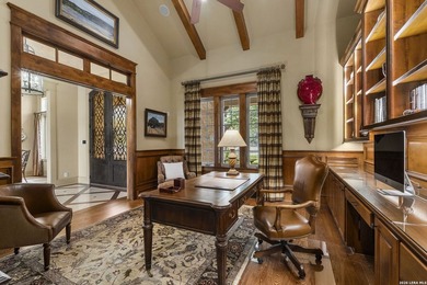 House has 6 bedrooms. This includes an attached guest casita - photo 27