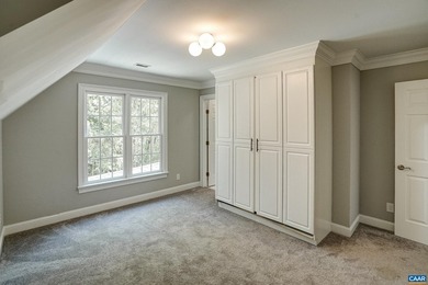 2026 Renovated Classic Light-Filled Home - Available Immediately - photo 38