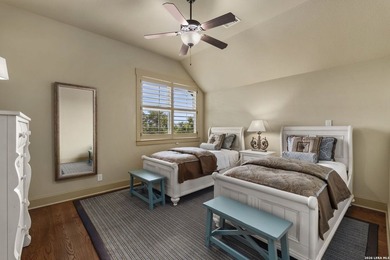 House has 6 bedrooms. This includes an attached guest casita - photo 38