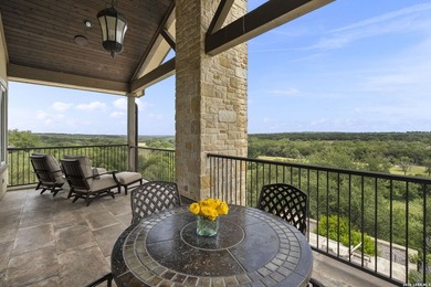 House has 6 bedrooms. This includes an attached guest casita - photo 49
