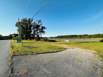 Seller says Make an Offer on this WATERFRONT Lot! Here is your - photo 20