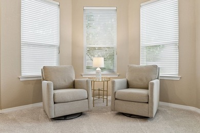 Nestled on a quiet cul-de-sac in the highly sought-after golf - photo 20