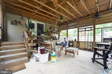 Grasonville - This home offers 3 bedroom and 3 baths located on - photo 21